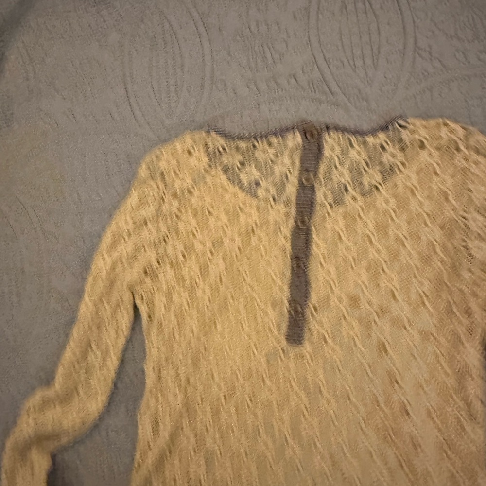 BKE Beige Lace Blouse with Dark‎ Trim - Picture 3 of 7